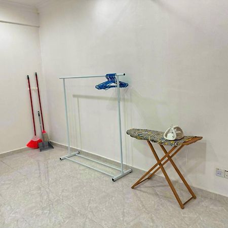 Ibai Golf Home Resort Homestay 쿠알라트렝가누 외부 사진