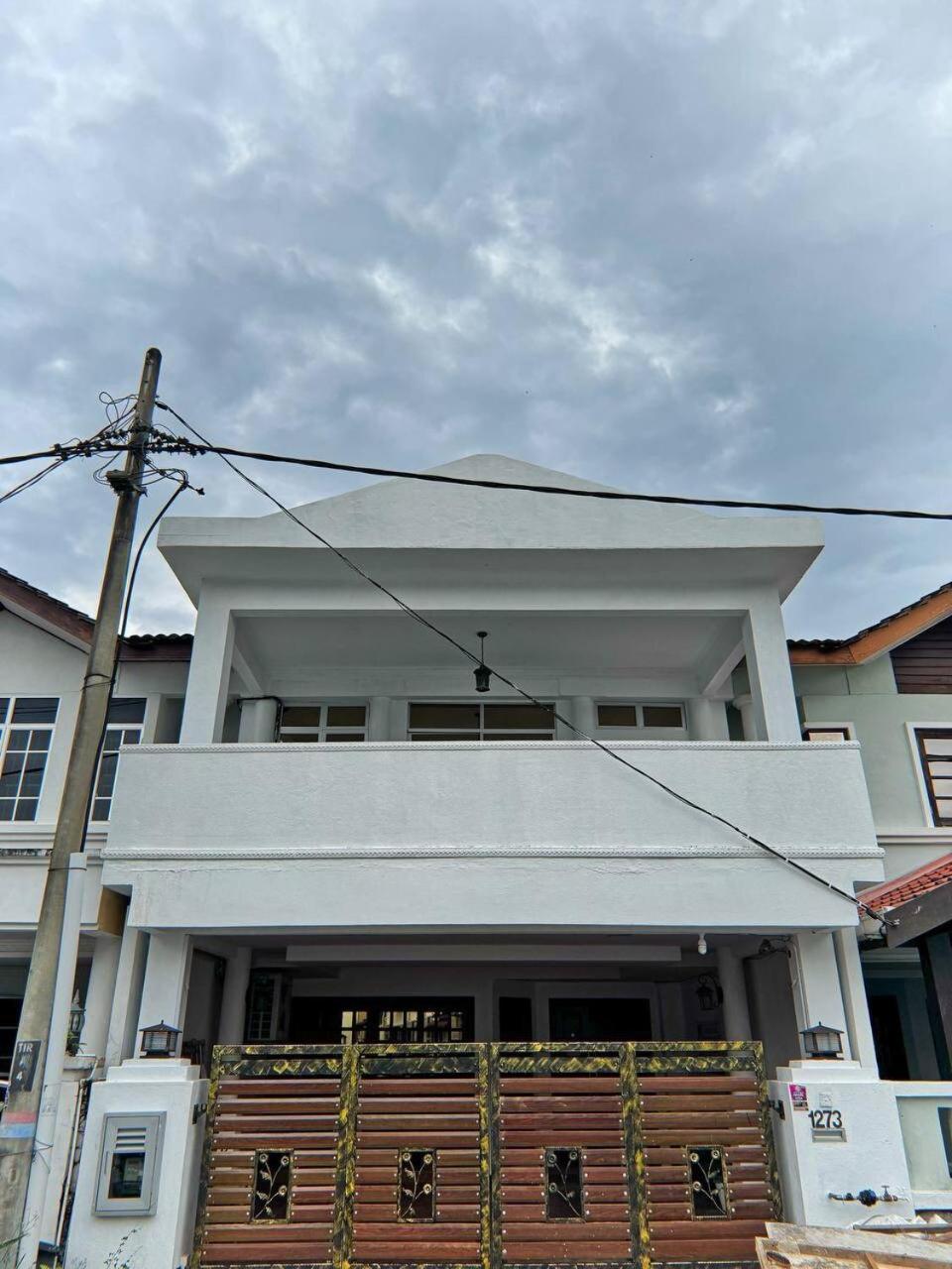 Ibai Golf Home Resort Homestay 쿠알라트렝가누 외부 사진