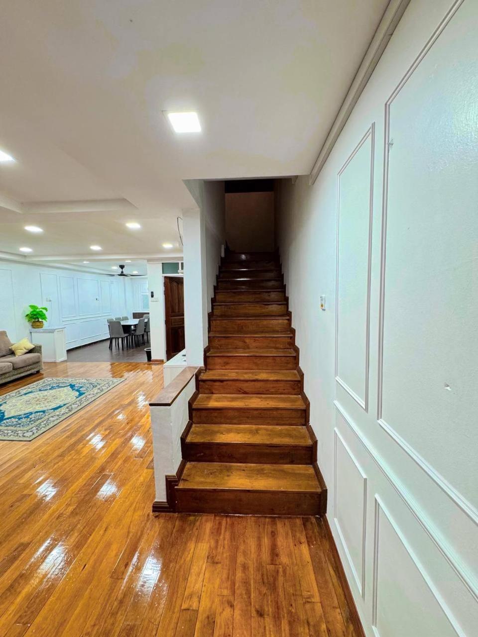 Ibai Golf Home Resort Homestay 쿠알라트렝가누 외부 사진