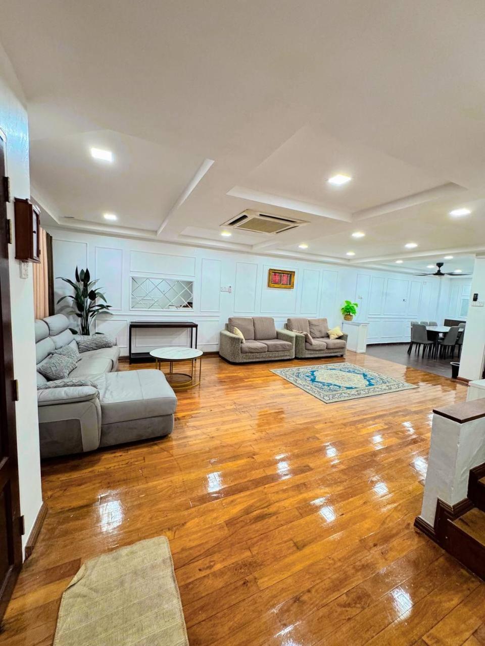 Ibai Golf Home Resort Homestay 쿠알라트렝가누 외부 사진